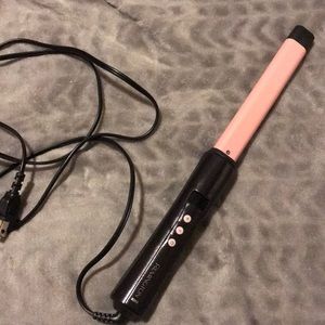 Remington Ceramic Pearl Curling Wand
